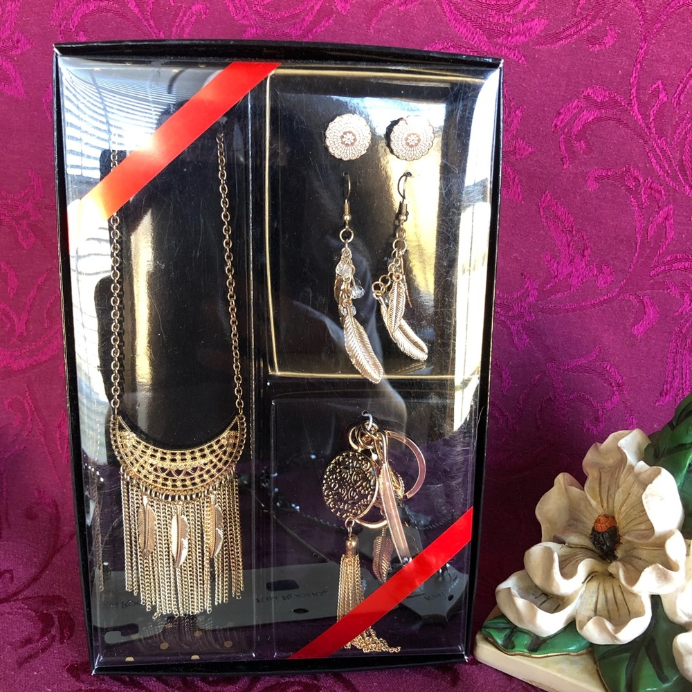 Huge Lot of NEW Jewelry. Mostly Kim Rogers. 14 Total Pieces. Most NWT! - Picture 4 of 16